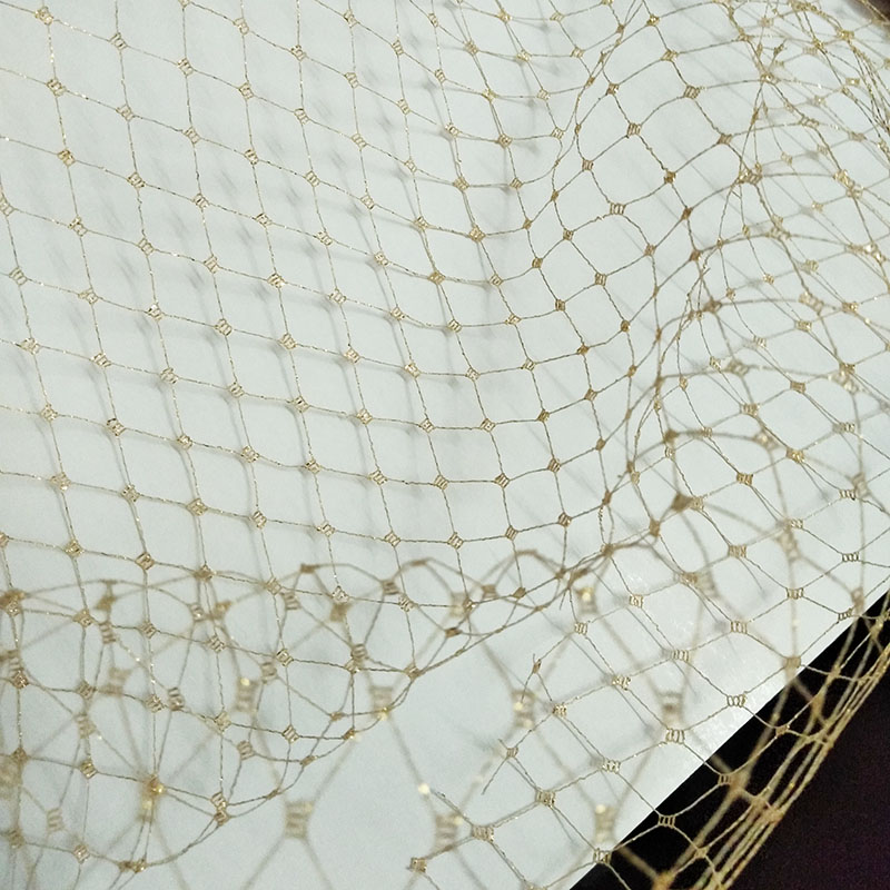 قماش شبكة ذهبي ماسي شفاف لحجاب - مراجعة Crystal Mesh Fabric وسعره